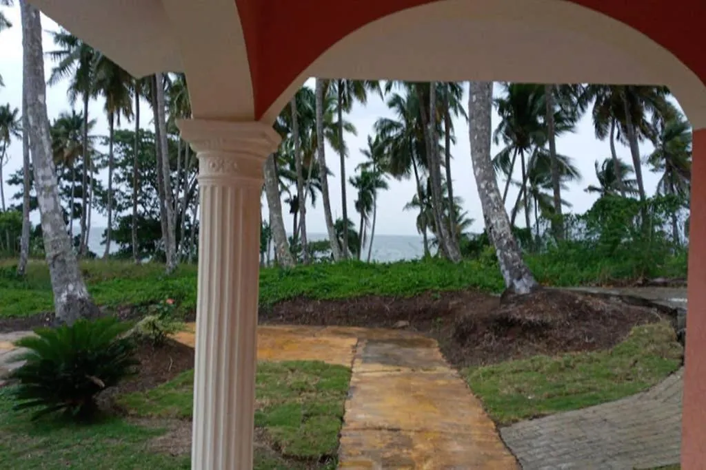 Villa Frente Al Mar - Primera Linea De Playa Los Robalos Dominican Republic